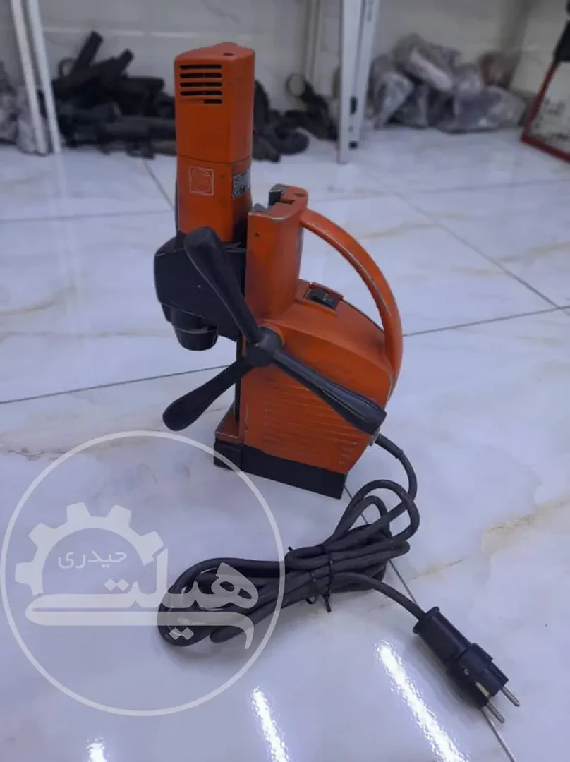 ابزارآلات صنعتی و خدمات تخصصی هیلتی